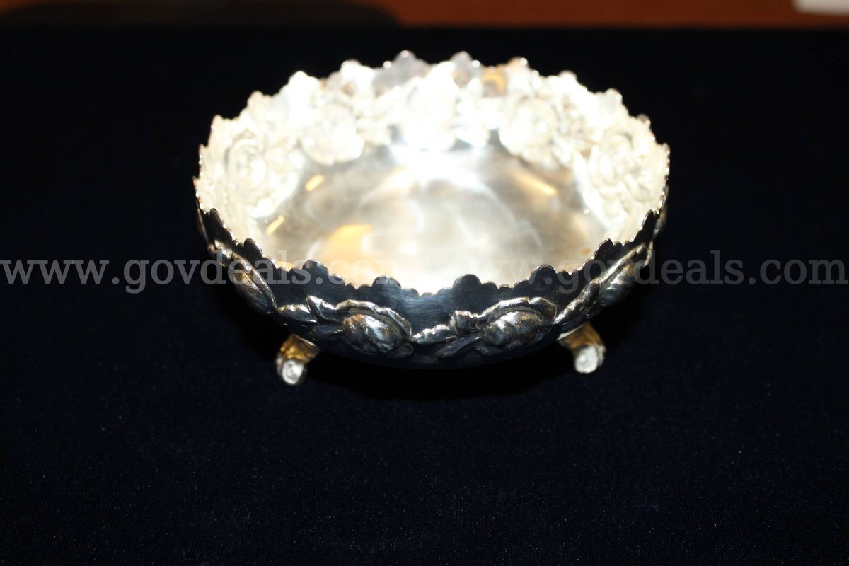 1- Silver Colored Bowl and 4- Silver Colored Saucers