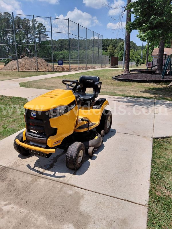 42" Cub Cadet Mower