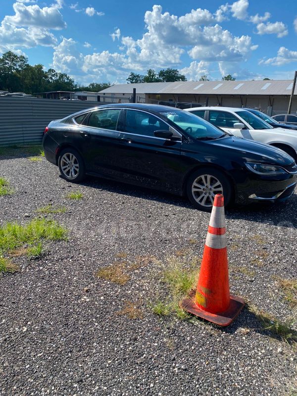 2016 Chrysler 200