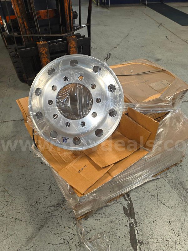 Pallet of 6 New Rims