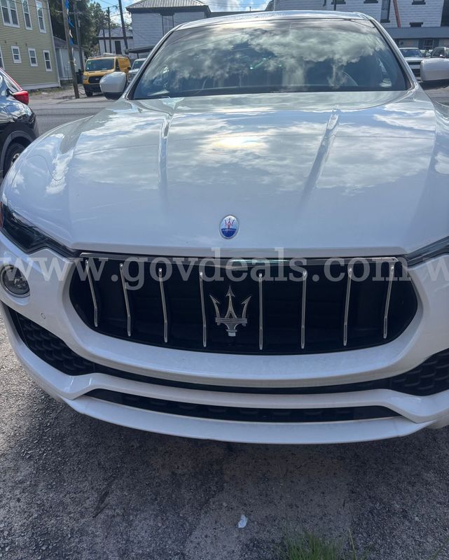 2020 Maserati Levante