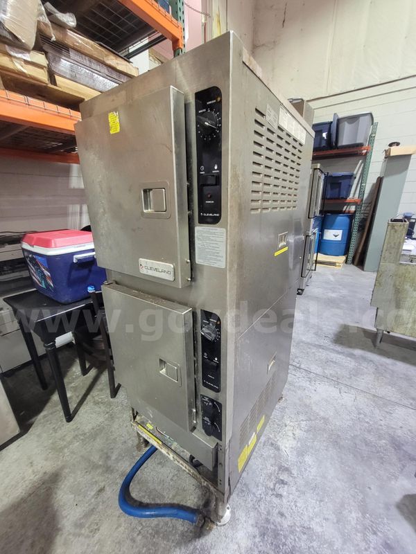 Cleveland (Welbilt) Double-Stack Convection Oven (Propane Gas)