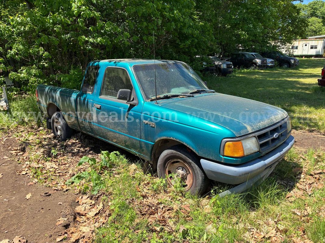 1994 Ford Ranger XL SuperCab 2WD