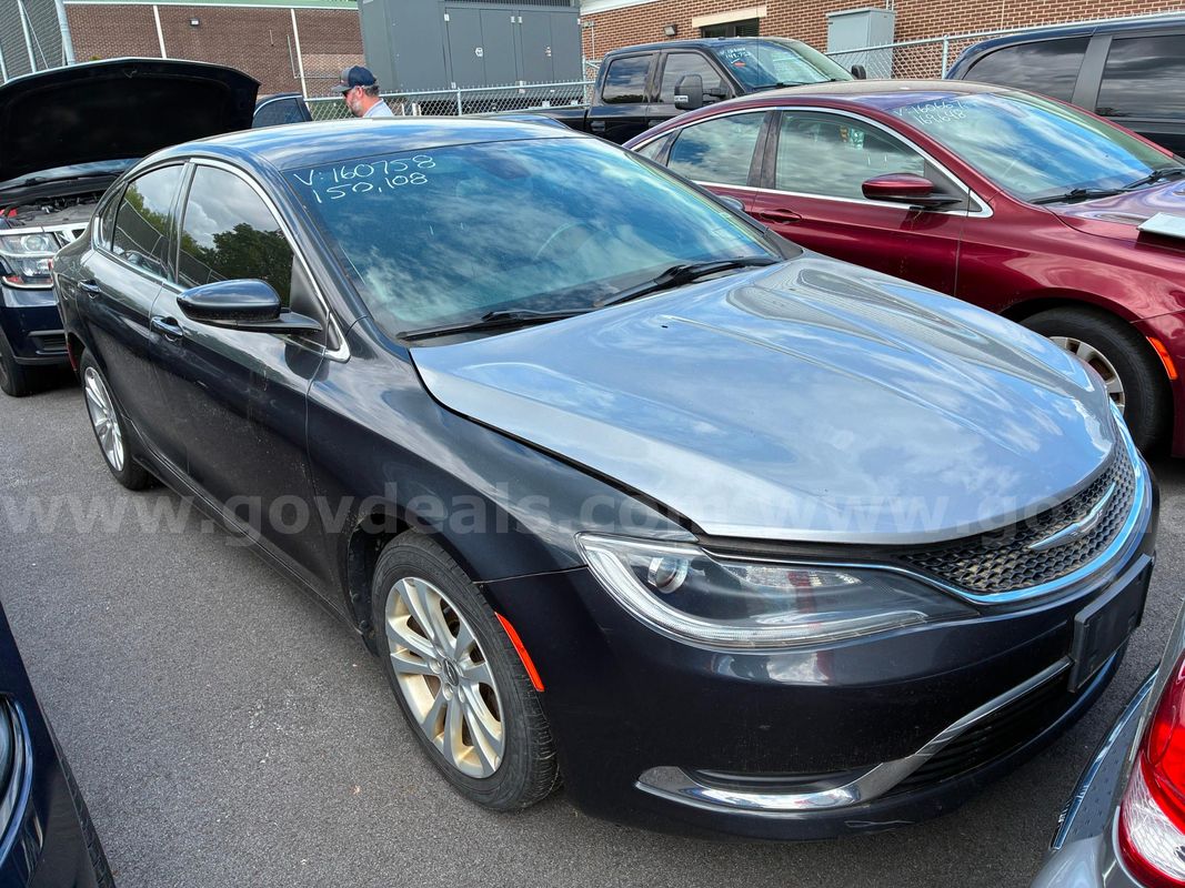 2016 Chrysler 200 Limited