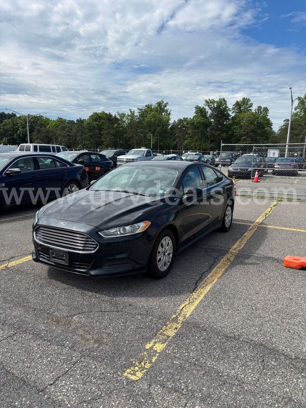 2014 Ford Fusion S