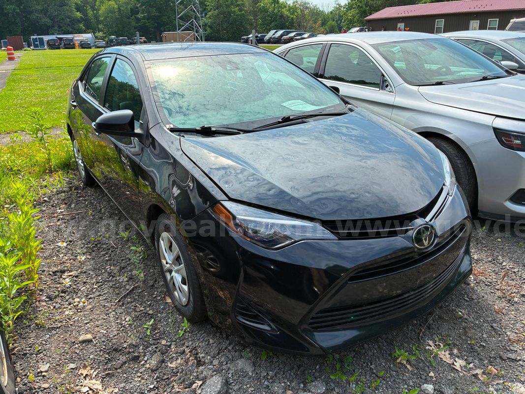2018 Toyota Corolla SE CVT