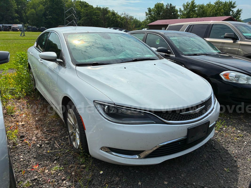 2016 Chrysler 200 Limited