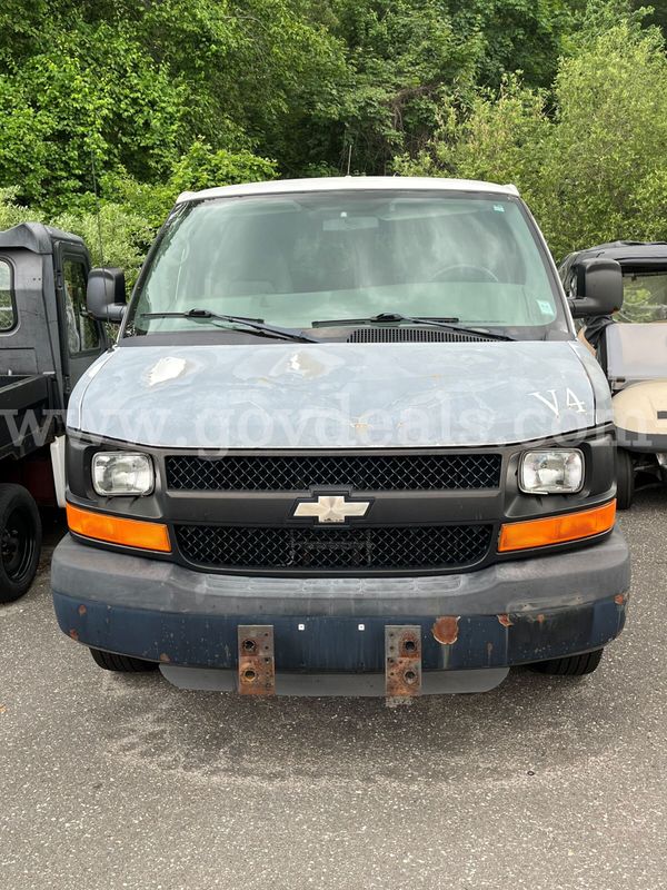 2010 Chevrolet Express LS 2500