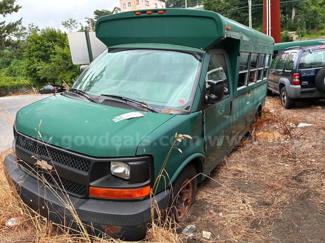 2007 Chevrolet Express 3500 - Bus