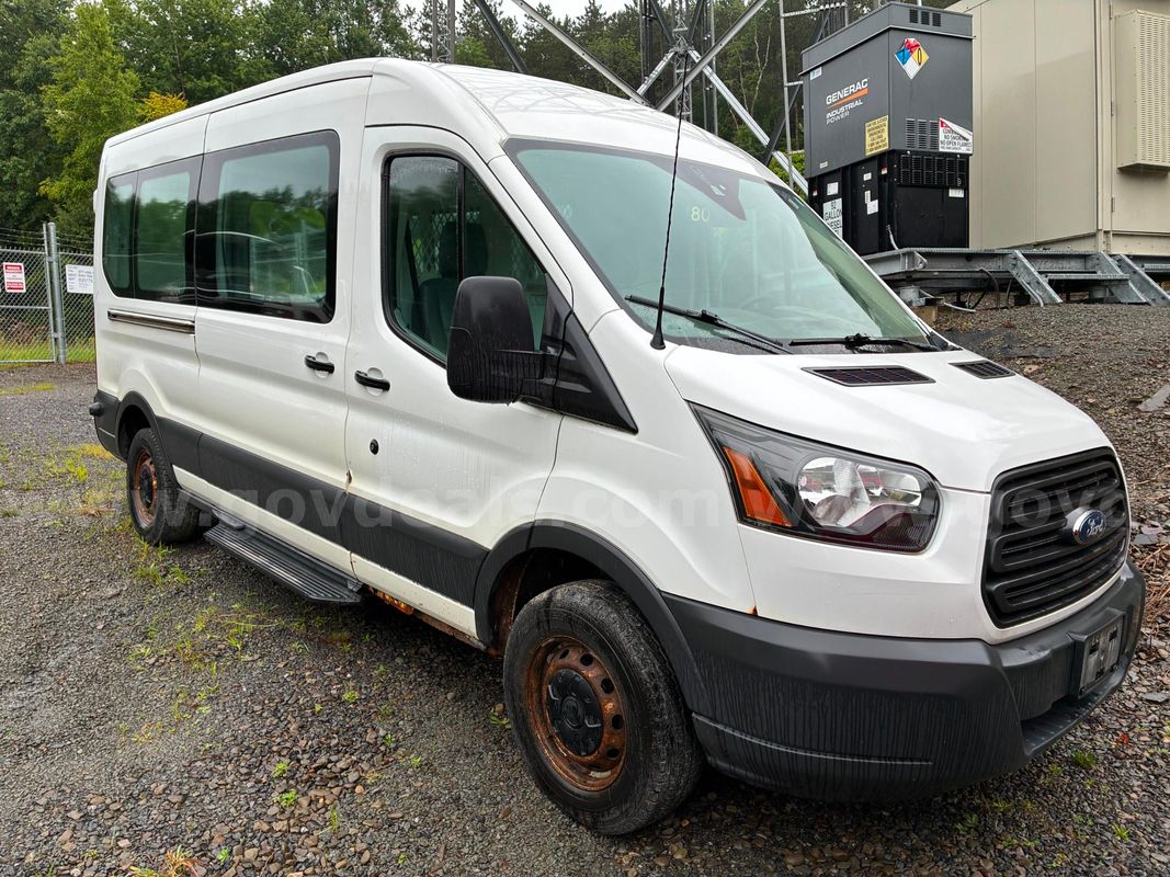 2015 Ford Transit 350 Van Med. Roof w/Sliding Pass. 148-in. WB