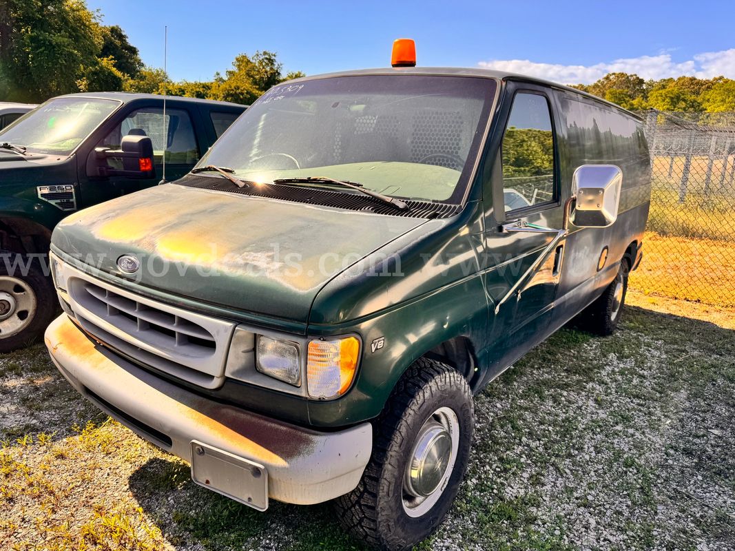 1999 Ford Econoline E250