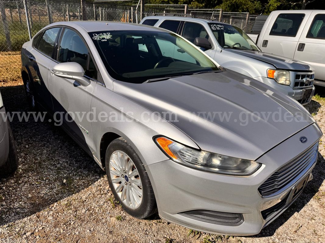 2013 Ford Fusion Hybrid SE