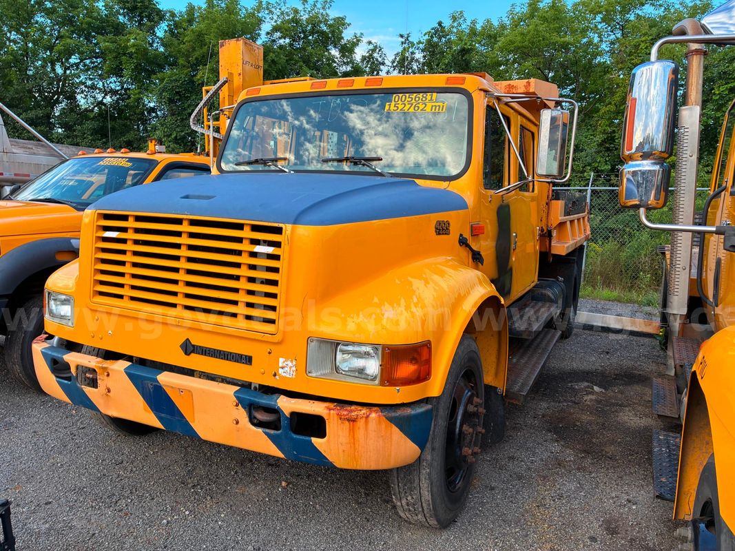 2001 International 4700 - Dump truck