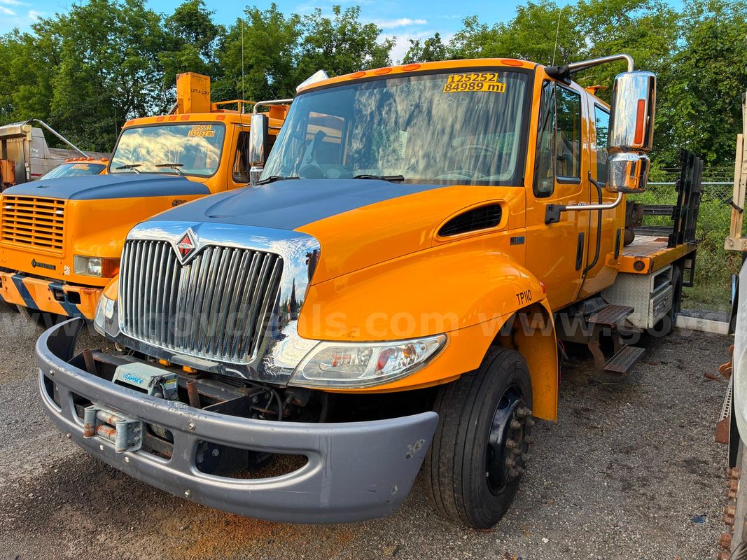 2012 International 4300 LP - Dump Truck