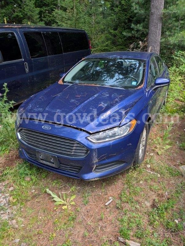 2016 Ford Fusion S