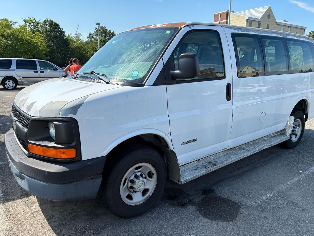 2005 Chevrolet Express 2500