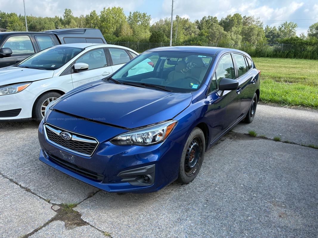 Subaru Impreza Symmetrical AWD Hatchback