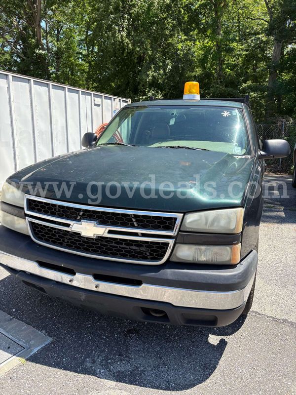 2006 Chevrolet Silverado 1500 LS 2WD