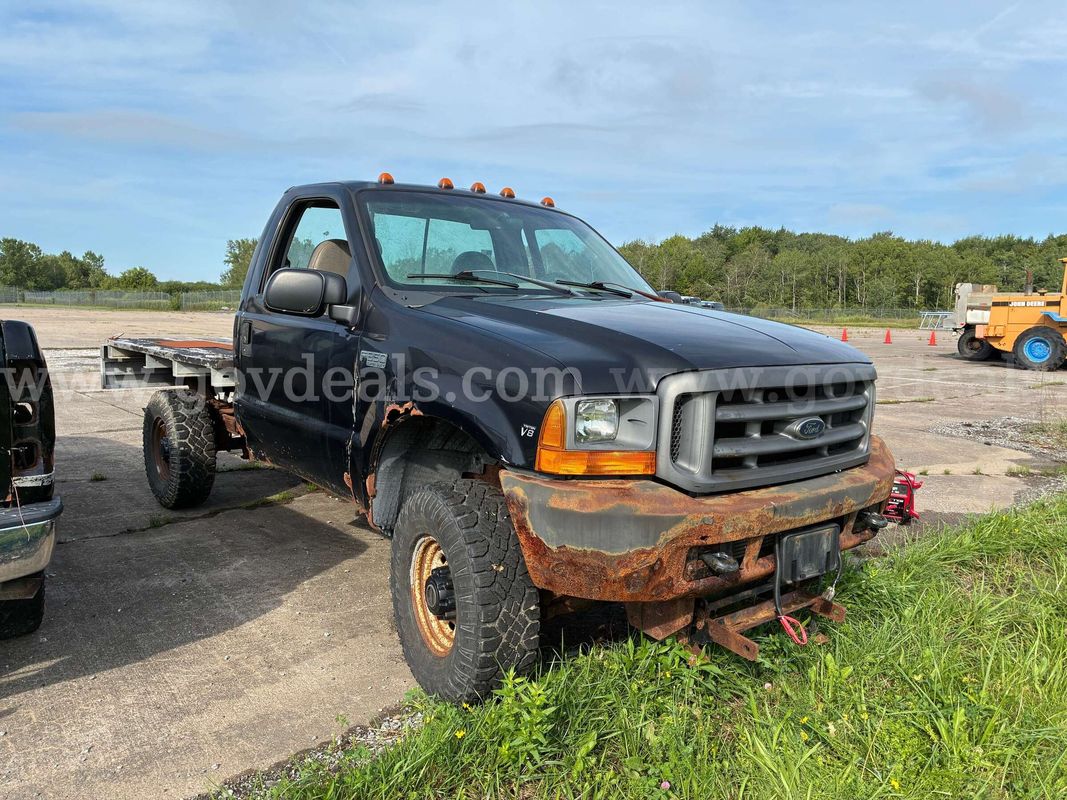 1999 Ford F-350 SD XL Reg. Cab 4WD