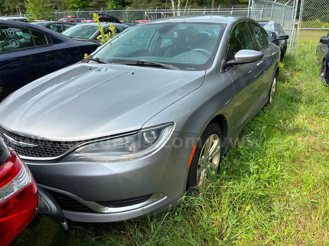 2016 Chrysler 200 Limited