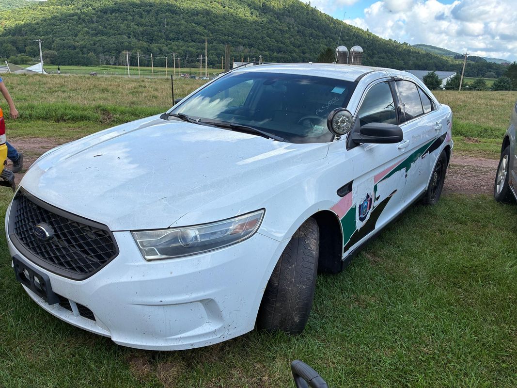 2014 Ford Taurus Police