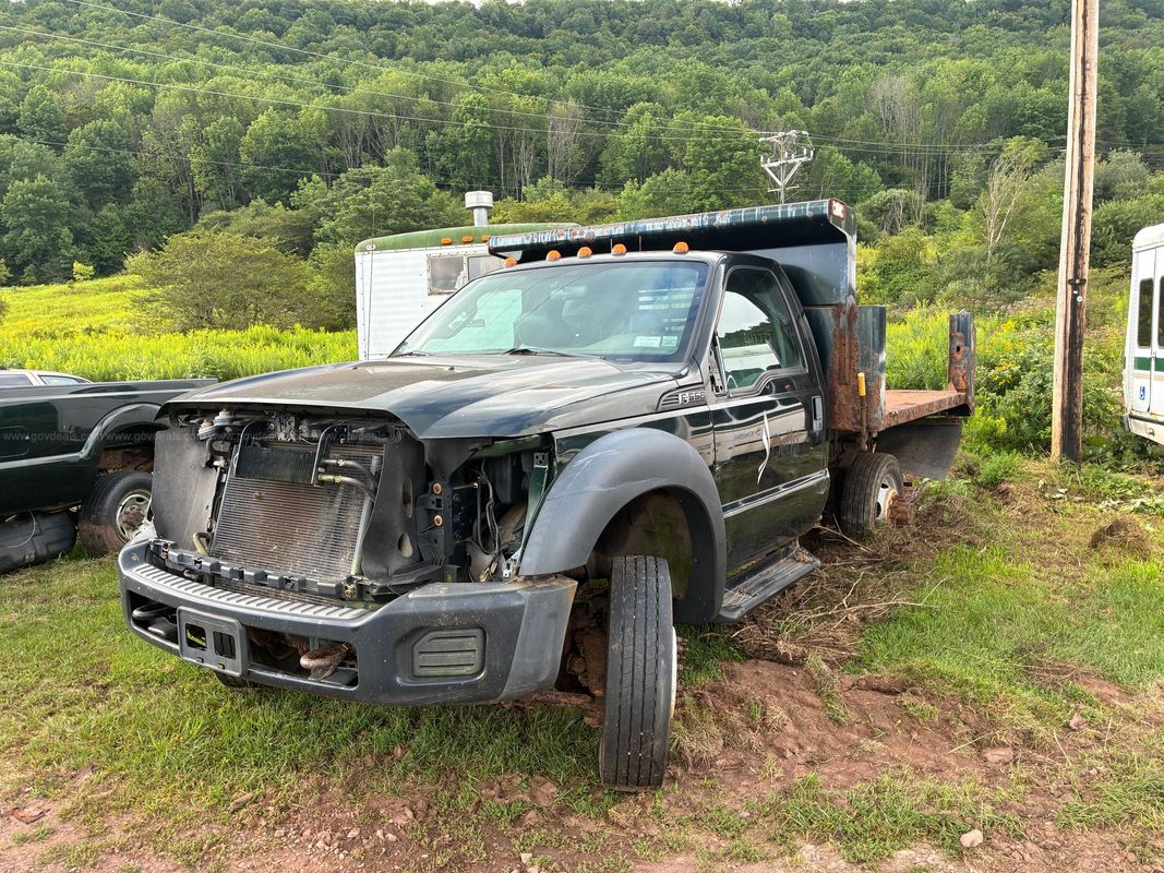 2012 Ford F-550 Regular Cab DRW 4WD