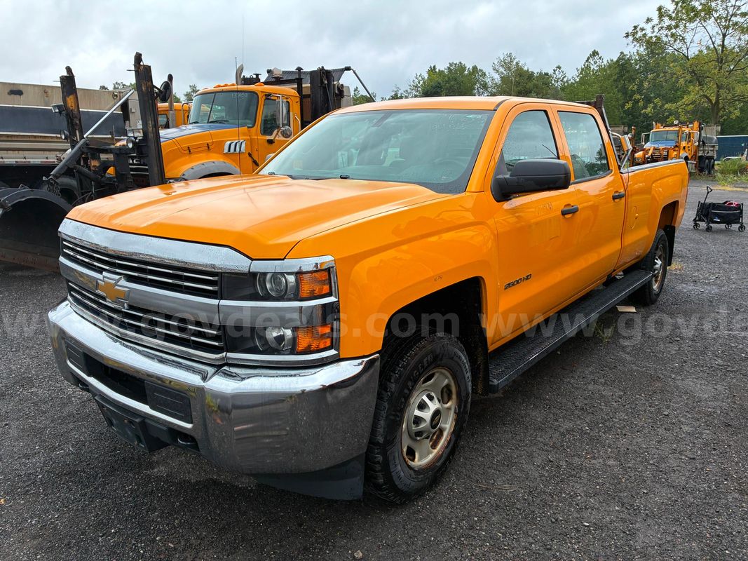 2017 Chevrolet Silverado 2500HD Work Truck Crew Cab 2WD
