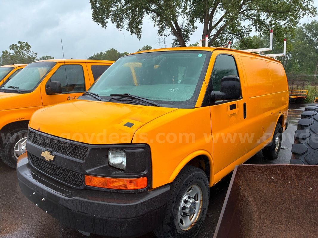 2011 Chevrolet Express 3500 Cargo