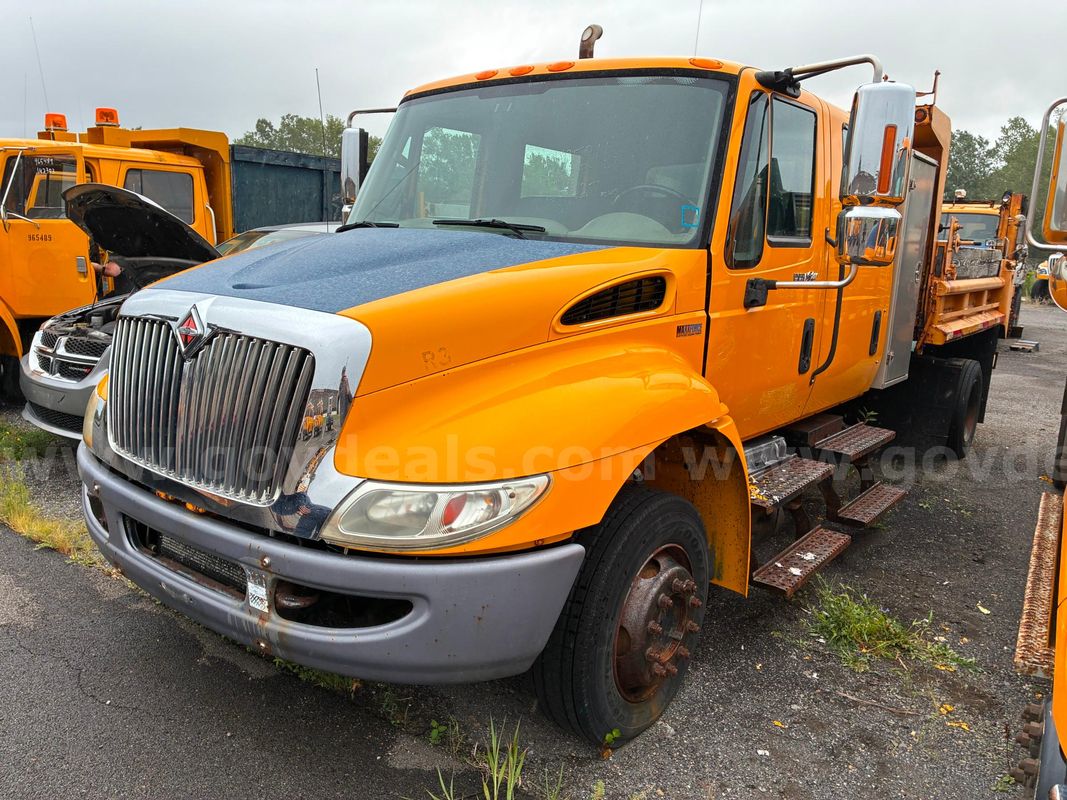 2012 International 4300 LP - Dump Truck