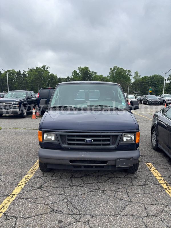 2006 Ford Econoline E-150 XL