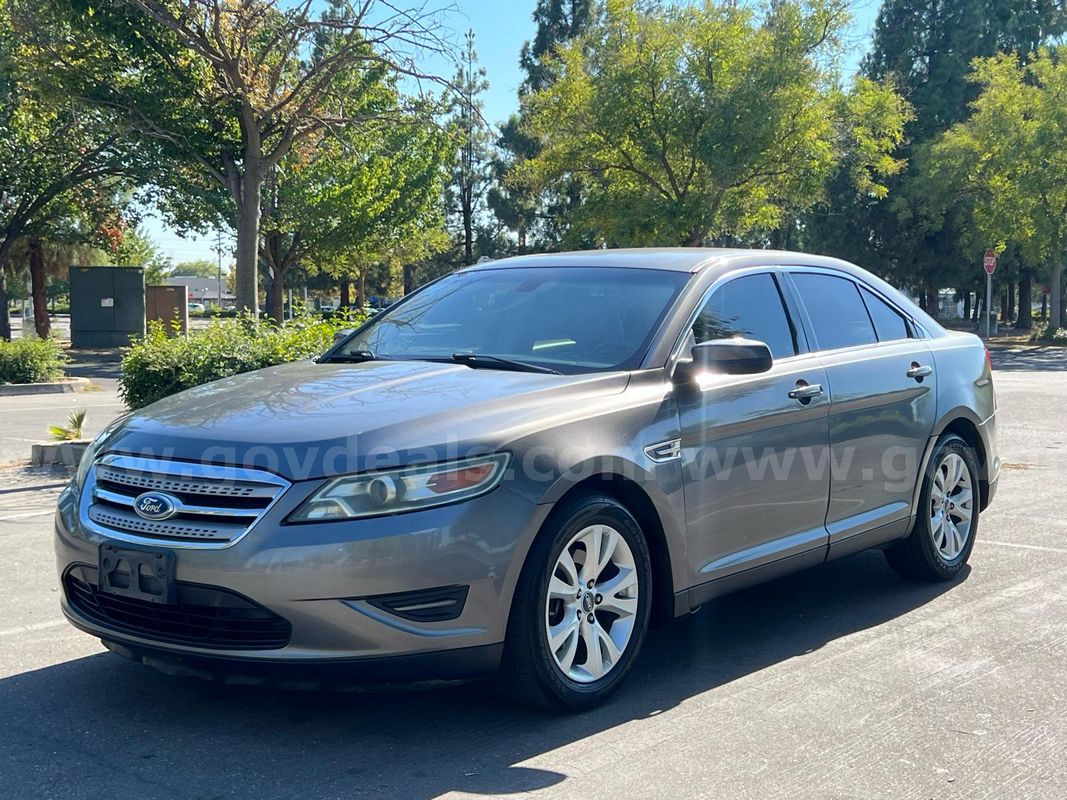2012 Ford Taurus