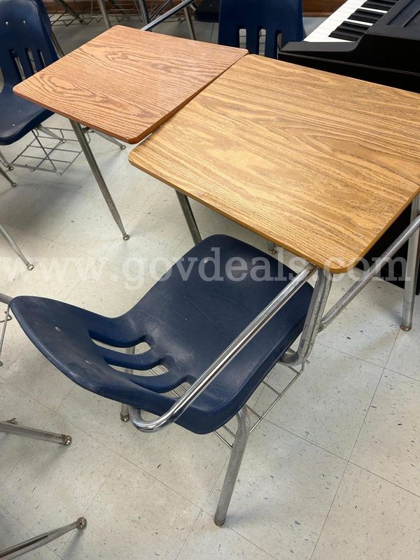 Lot of Approx. 39 Student Desks With Attached Seats