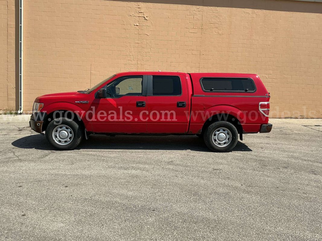 2010 Ford F-150 XL SuperCrew 5.5-ft. Bed 4WD