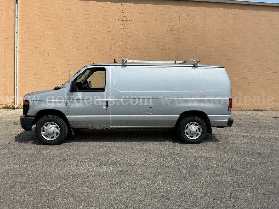 2014 Ford Econoline