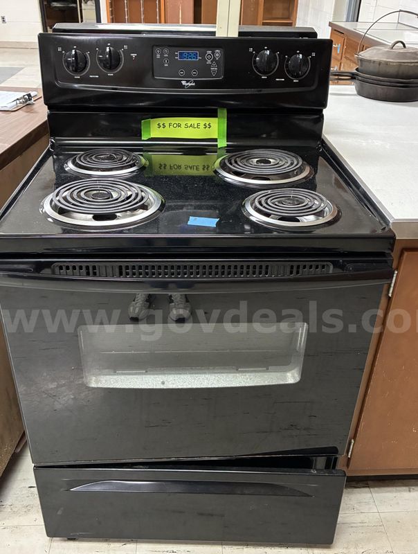 Whirlpool Stove #2 - Room 158