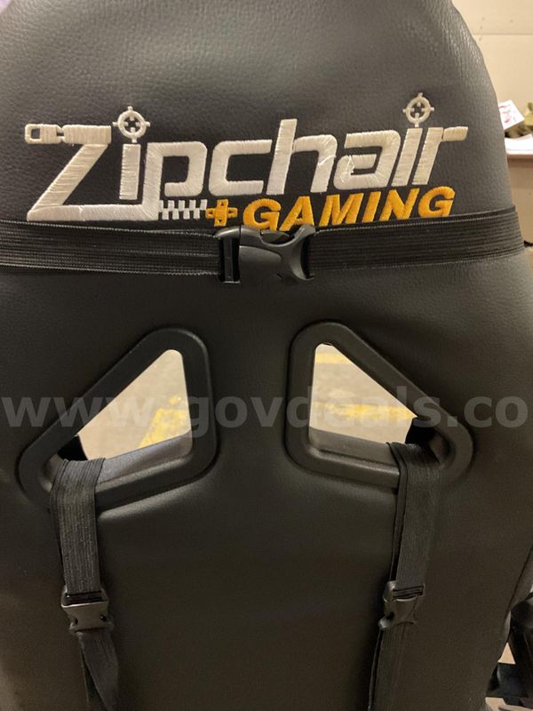 Lot of two Zipchair Gaming chairs