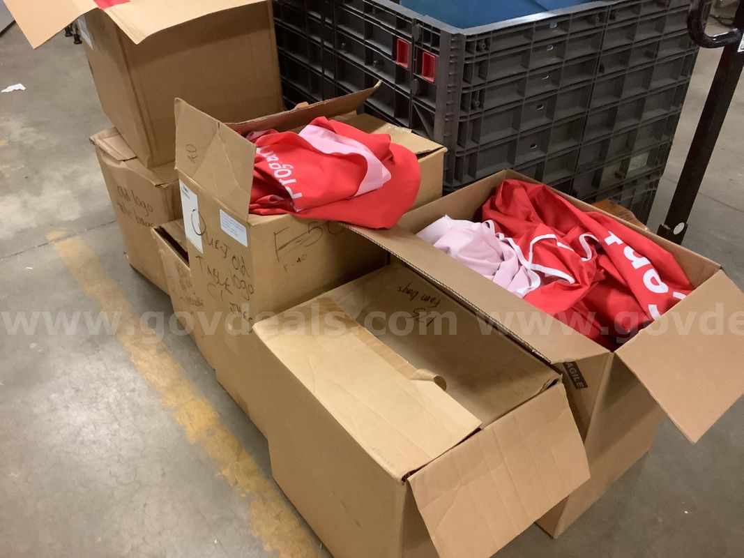 Lot of Miscellaneous University Branded goods
