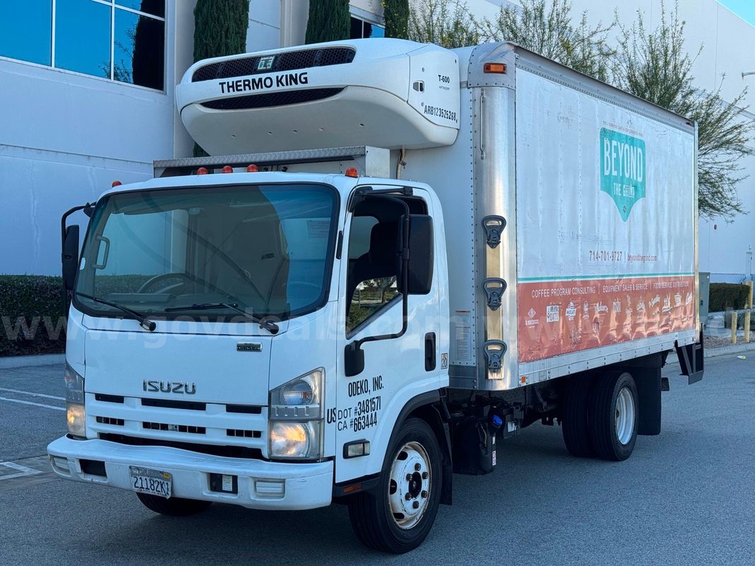 2013 Isuzu NQR THERMO KING NPR