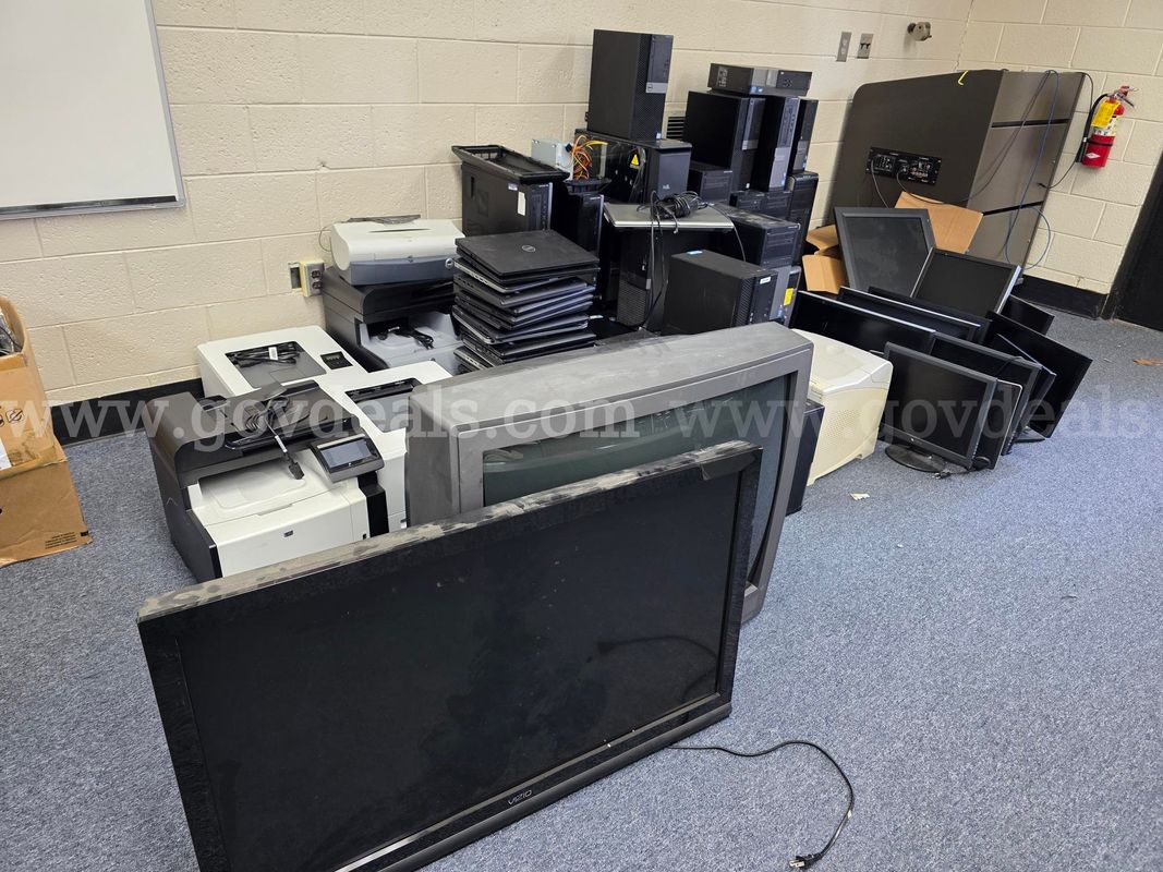 Lot of Computers, Tech IT Parts and Supplies.