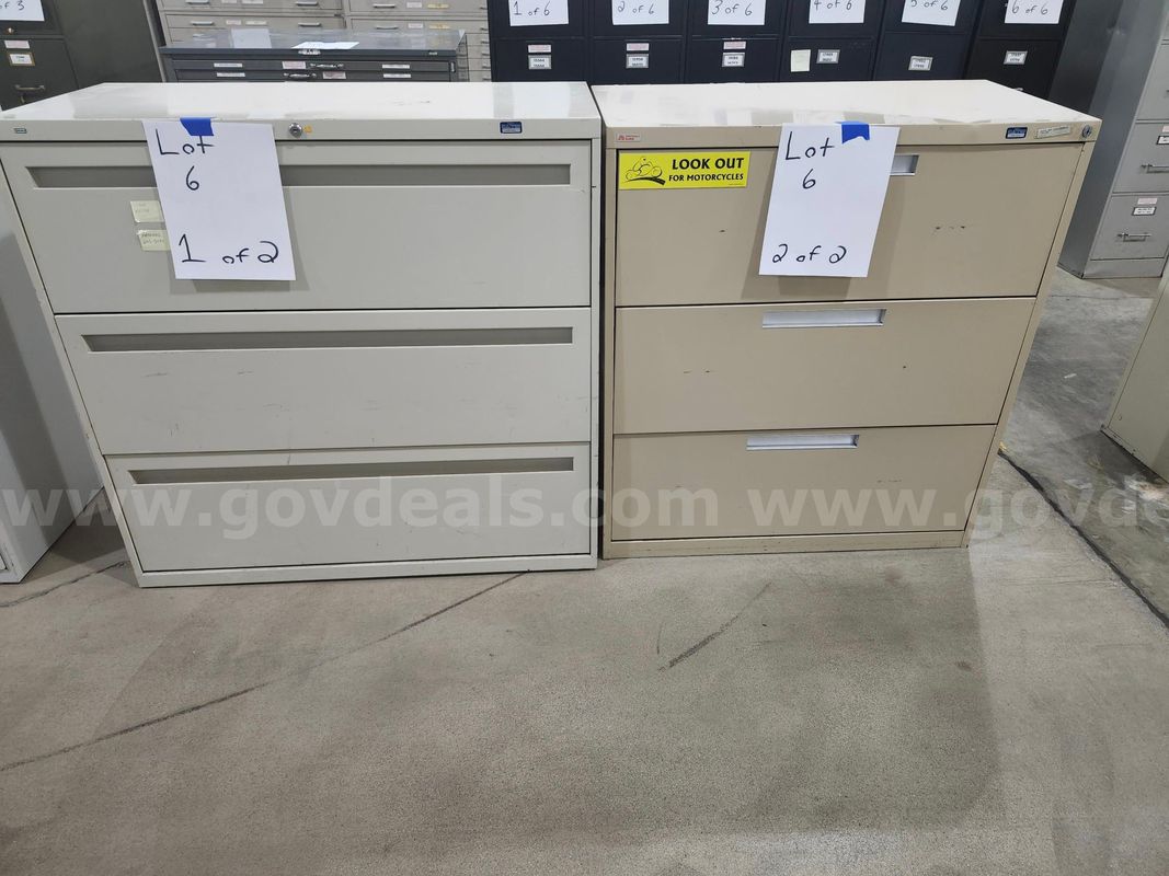 Lot of 2 - 3-Drawer Filing Cabinets (NO KEYS) 42"x41"x19" & 36"x40"x18"