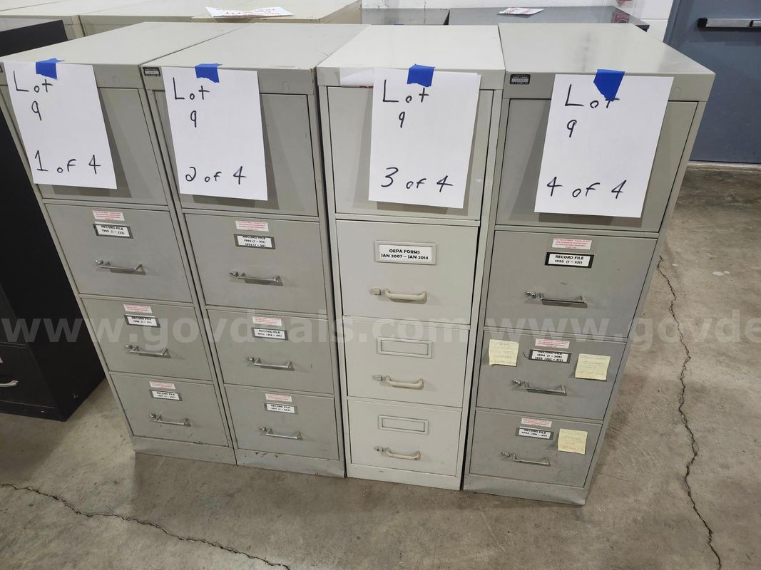Lot of 4 - 4 Drawer Filing Cabinets (NO KEYS) 15"x52"x27"