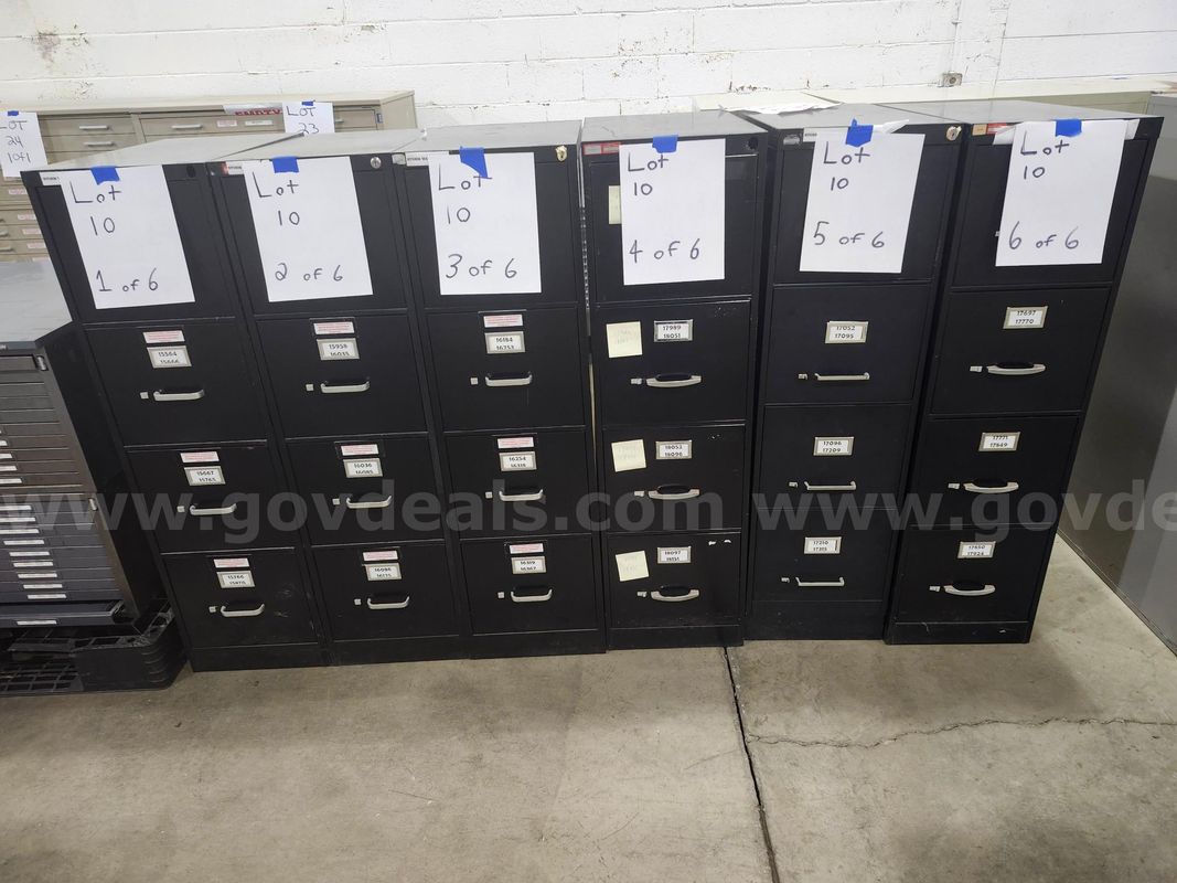 Lot of 6 - 4 Drawer Filing Cabinets (NO KEYS) 15"x52"x25"