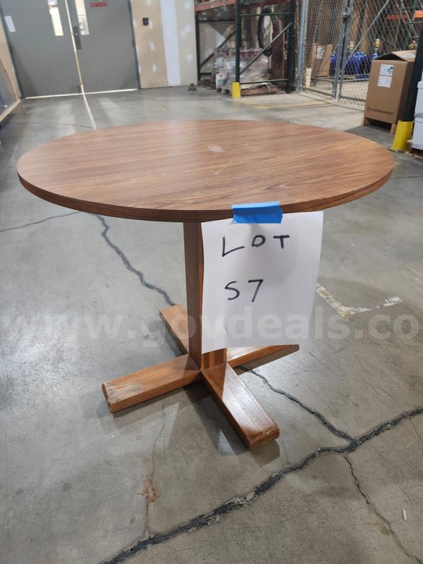 Lot of 1 - Wood Round Tabler - 36"x36"x30"
