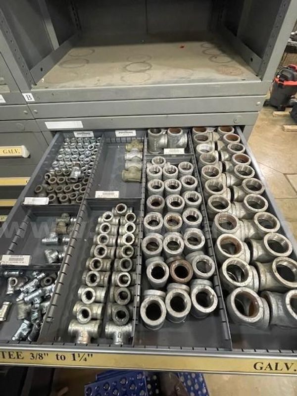 Lot of Threaded Galvanized Tees - Various Sizes