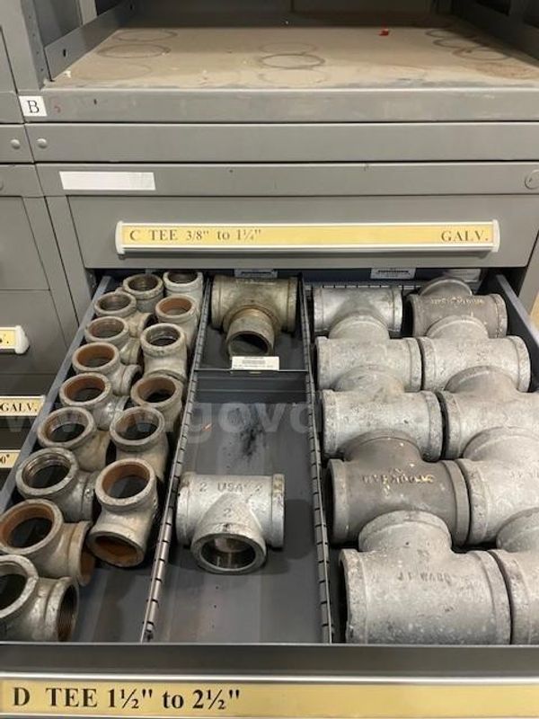 Lot of Threaded Galvanized Tees - Various Sizes