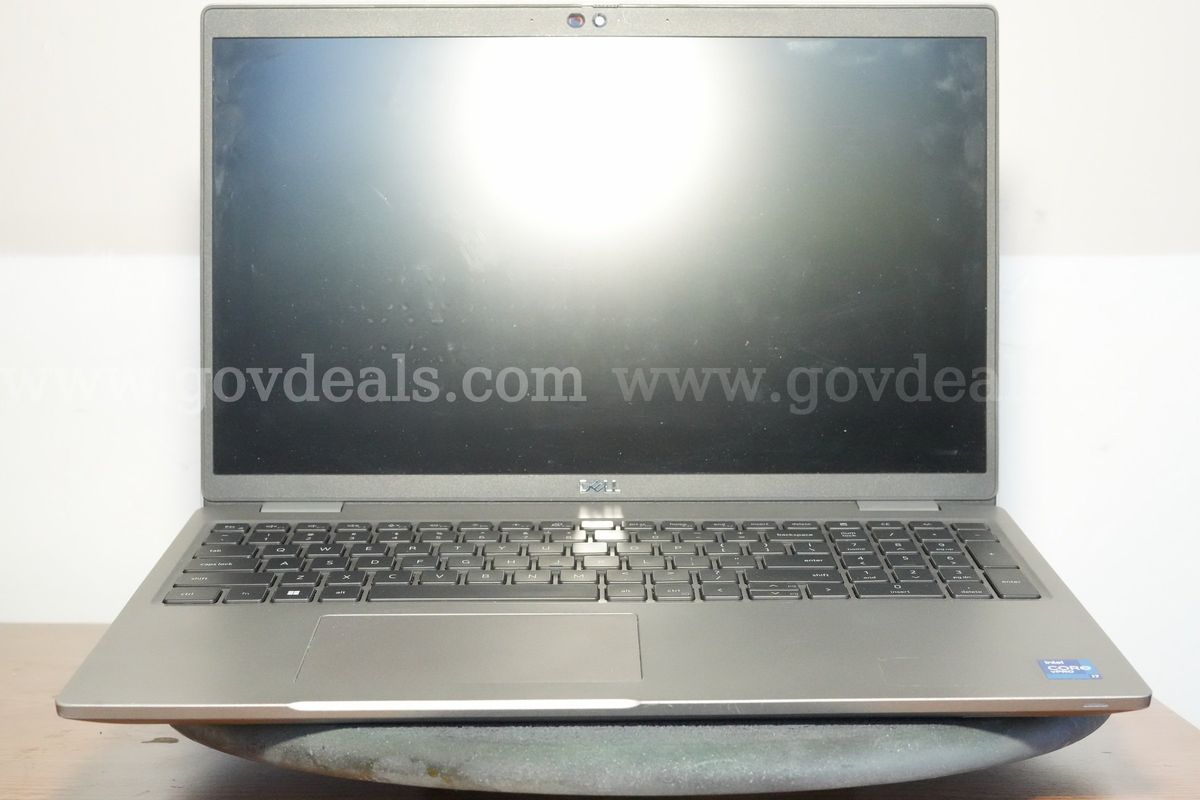Dell Latitude 5520 Laptop – 11th Gen Intel Core i7 – 16GB RAM – 512GB SSD – Working
