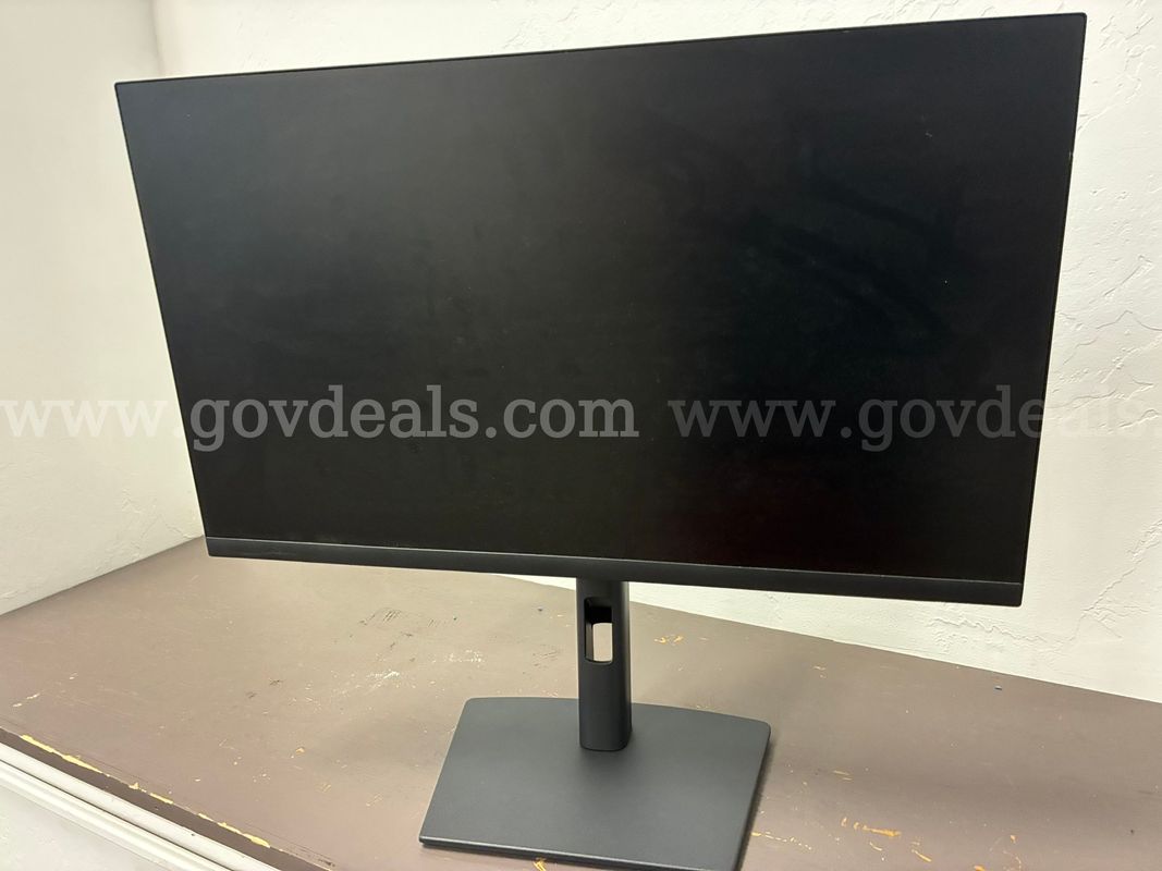 Dell P2422H 24" Full HD LED Monitor – Fair Condition