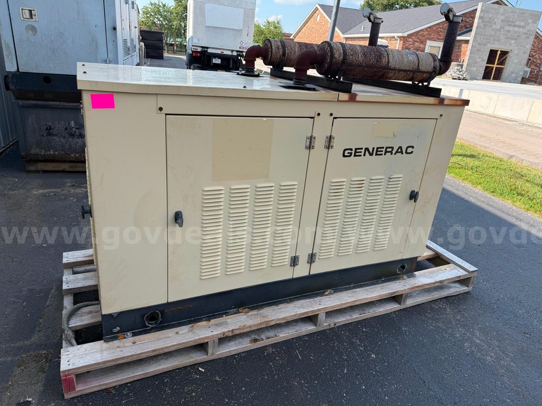 Generac SG035 35kW LP Generator 120/240V 1PH 747.9 Hours