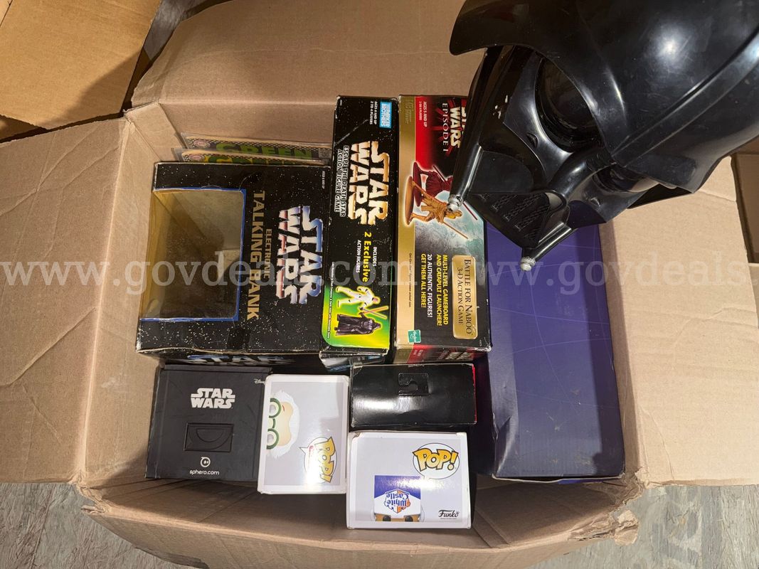 Collectibles: Assorted Toys & Games **PICK-UP ONLY**