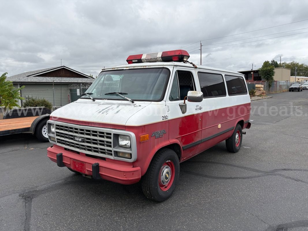 1992 Chevrolet G-Series Van